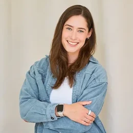 Nina Benfer